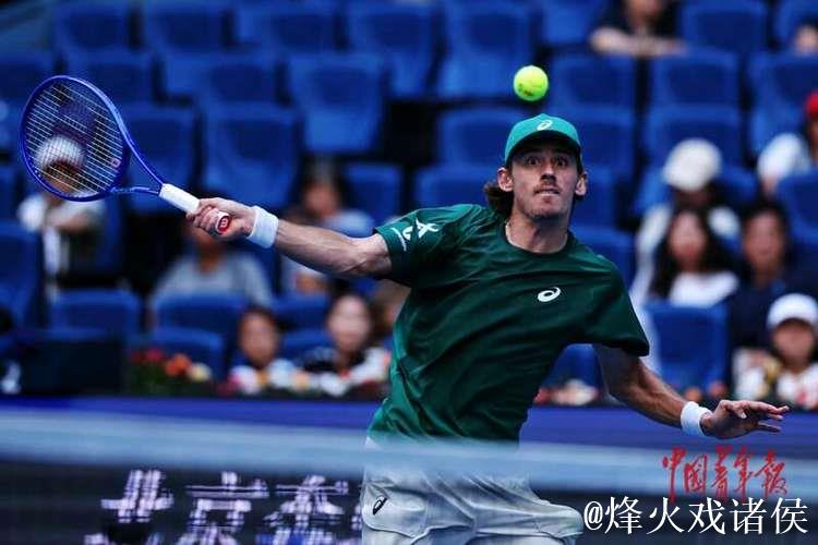 辛纳以2-1击败德米纳尔 连续3年闯入中网男单决赛